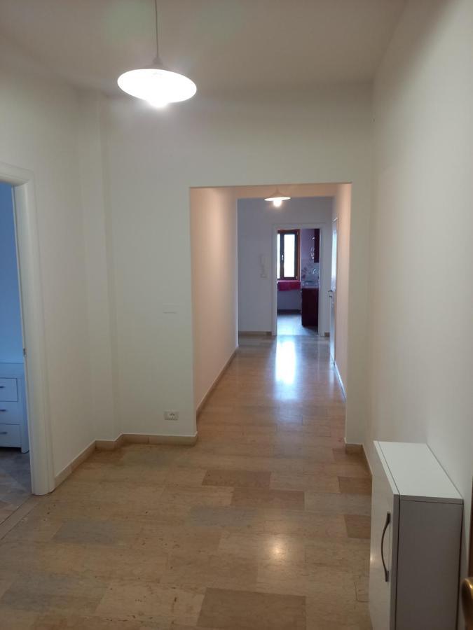 Serravalle Apartment แซร์ราวัลเล สกรีเวีย ภายนอก รูปภาพ