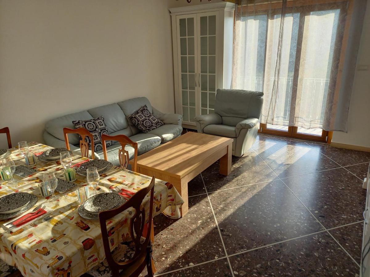 Serravalle Apartment แซร์ราวัลเล สกรีเวีย ภายนอก รูปภาพ