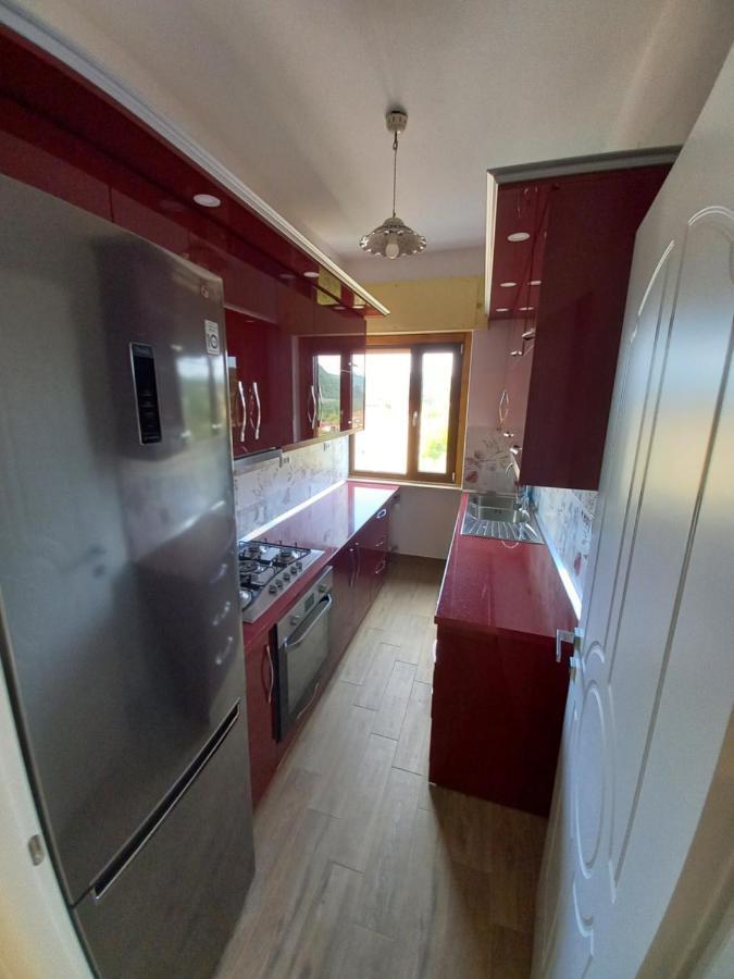 Serravalle Apartment แซร์ราวัลเล สกรีเวีย ภายนอก รูปภาพ